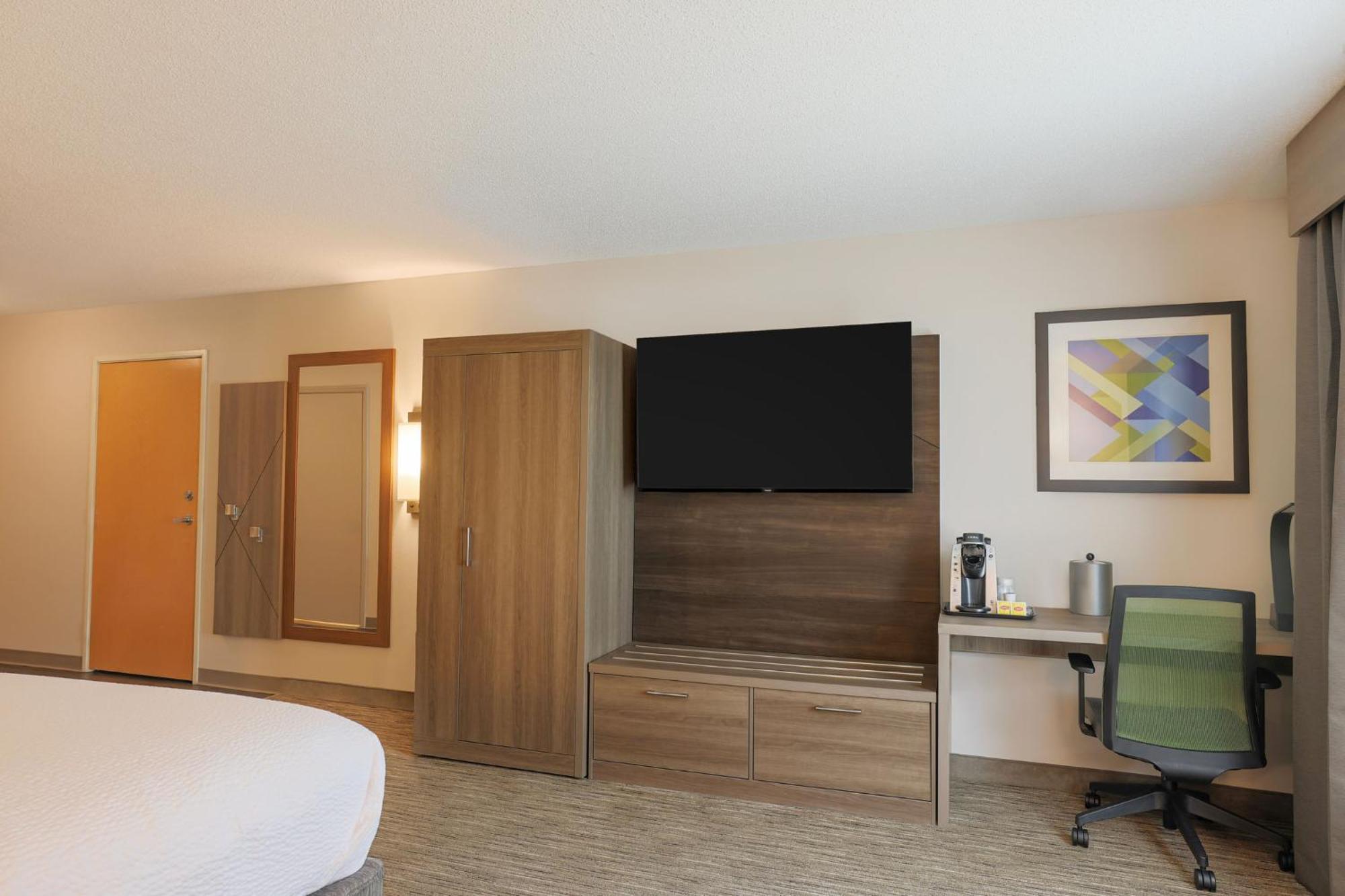Holiday Inn Express Hotel & Suites Raleigh North - Wake Forest By Ihg Exterior foto
