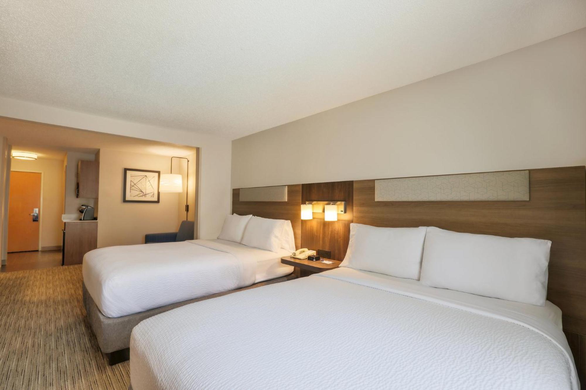 Holiday Inn Express Hotel & Suites Raleigh North - Wake Forest By Ihg Exterior foto