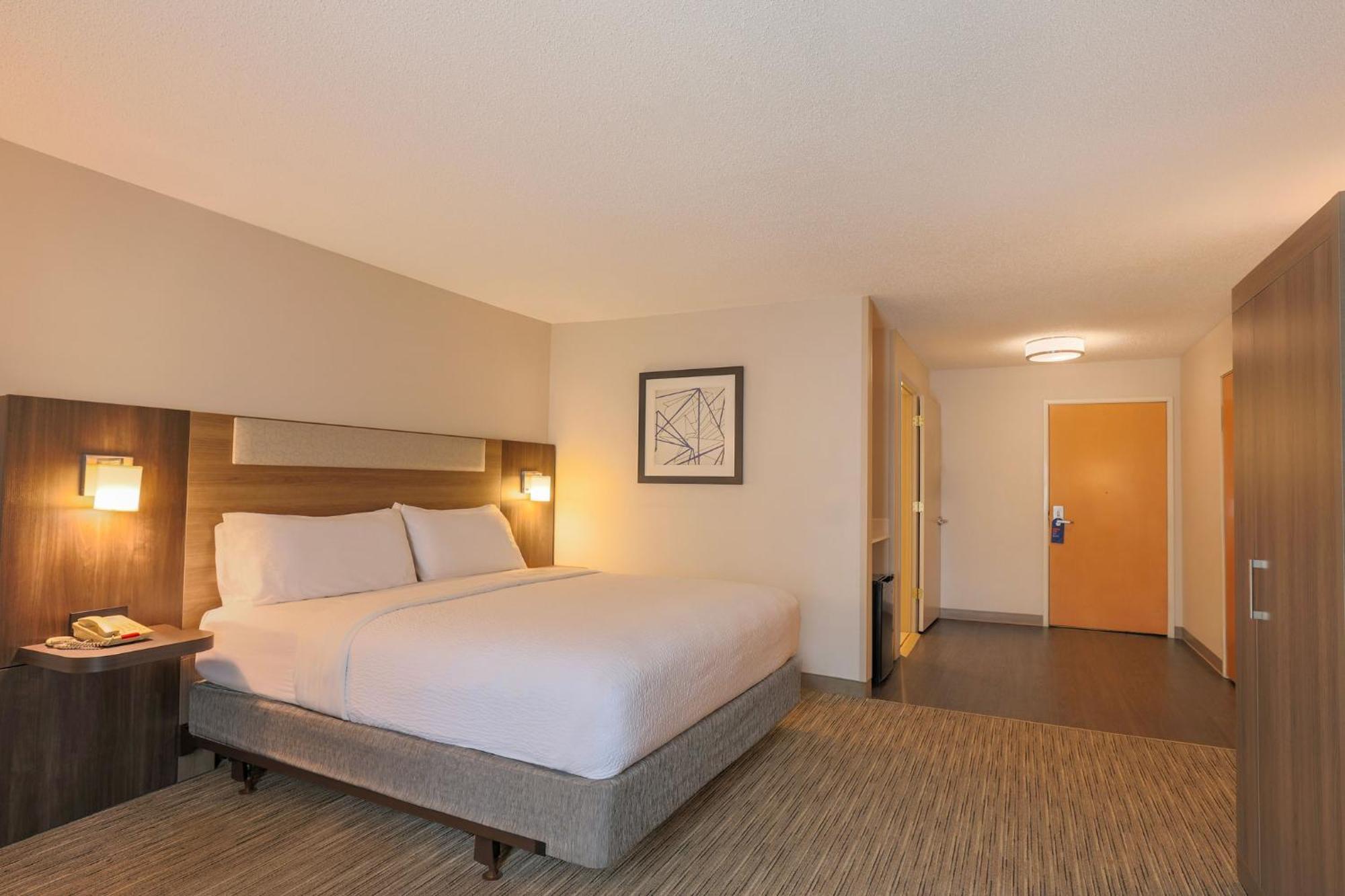 Holiday Inn Express Hotel & Suites Raleigh North - Wake Forest By Ihg Exterior foto
