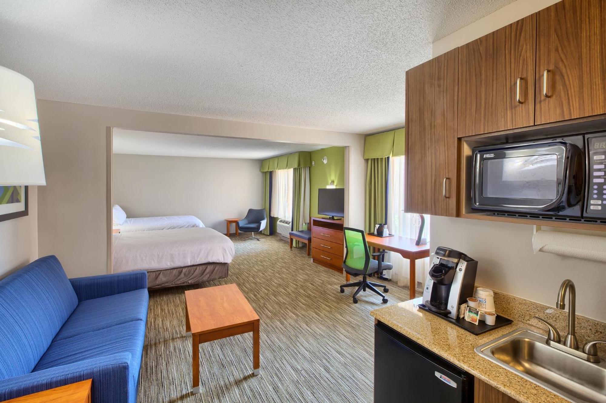 Holiday Inn Express Hotel & Suites Raleigh North - Wake Forest By Ihg Exterior foto