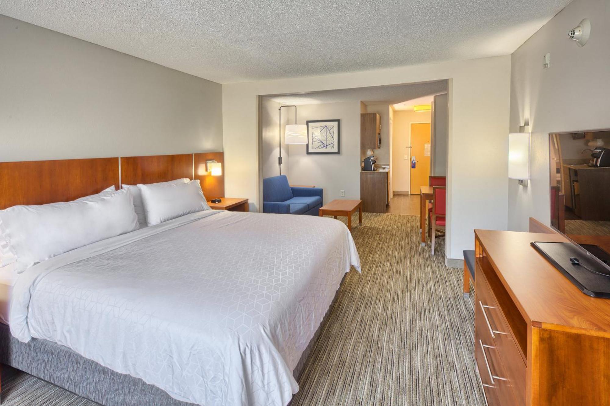 Holiday Inn Express Hotel & Suites Raleigh North - Wake Forest By Ihg Exterior foto